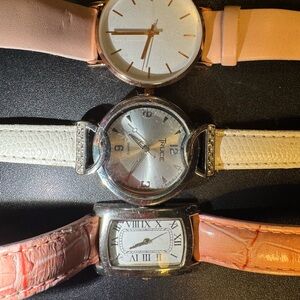 White&  Pink Watch Set
